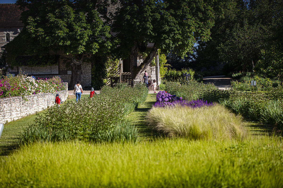 Fête des roses château du Rivau