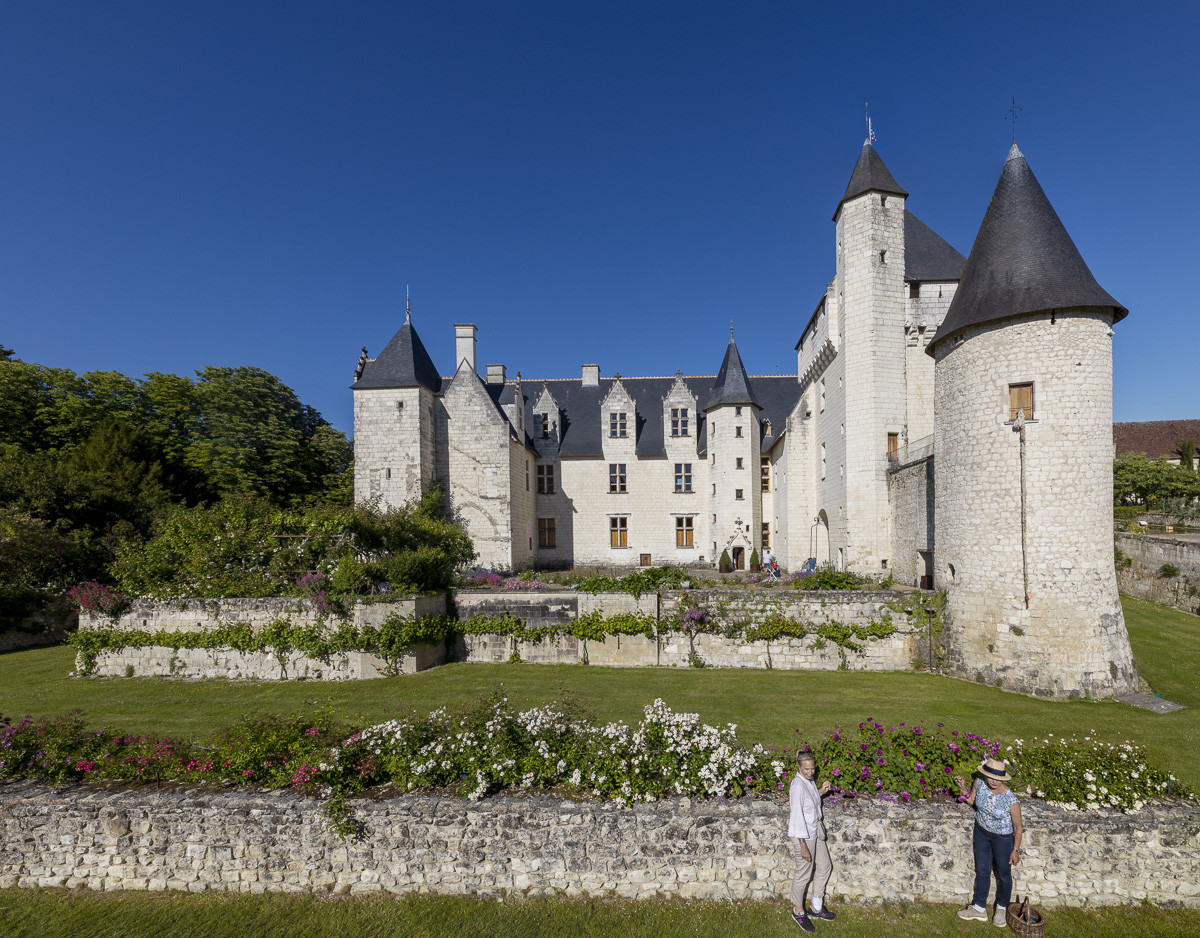 Fête des roses château du Rivau