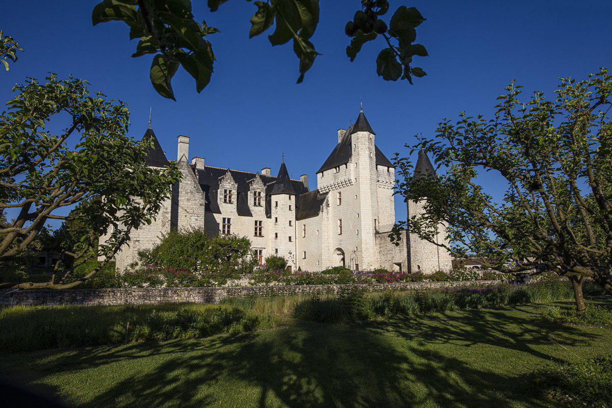 Fête des roses château du Rivau